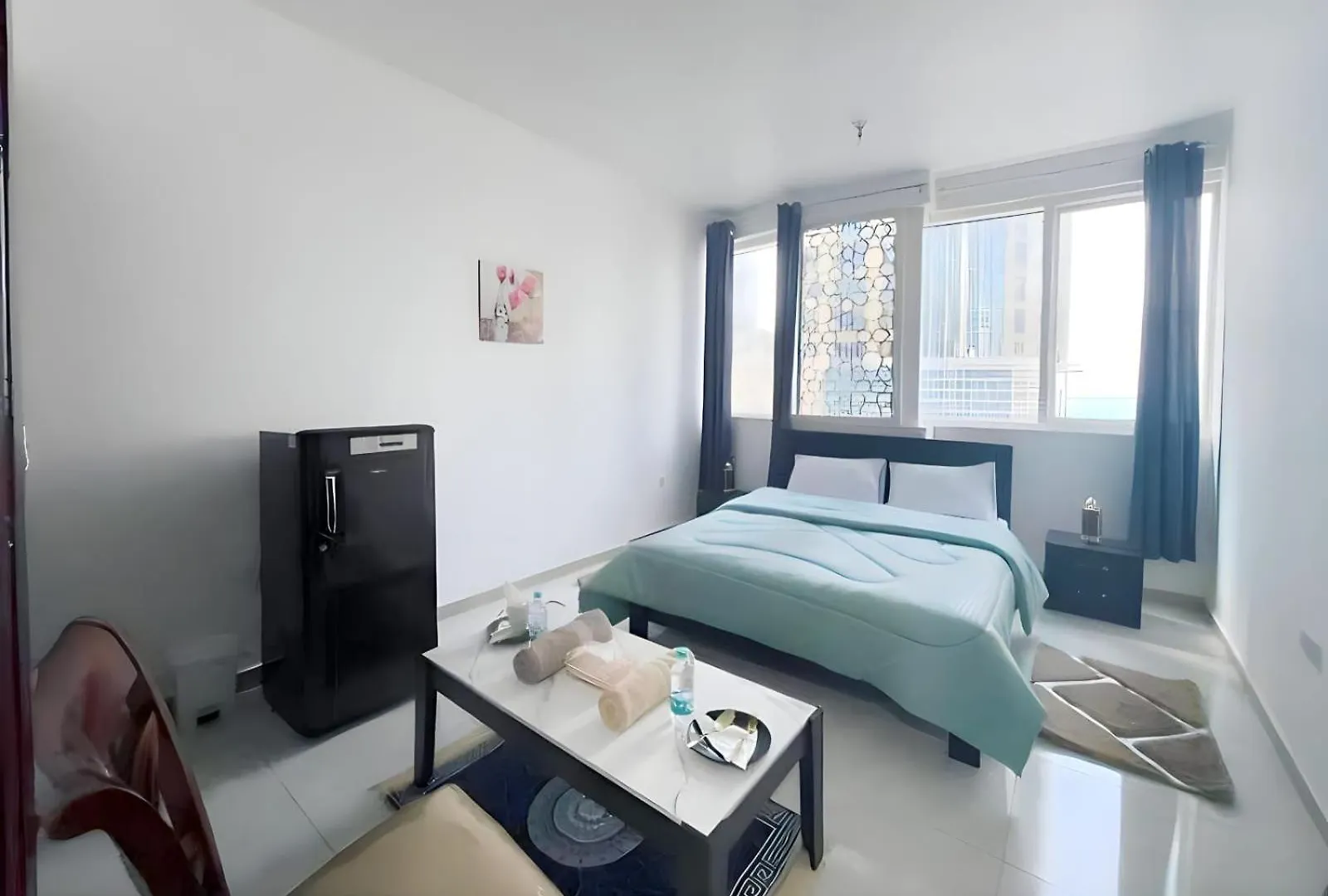 Hostel Cornich Street - Suave Sea View Room Abu Dhabi