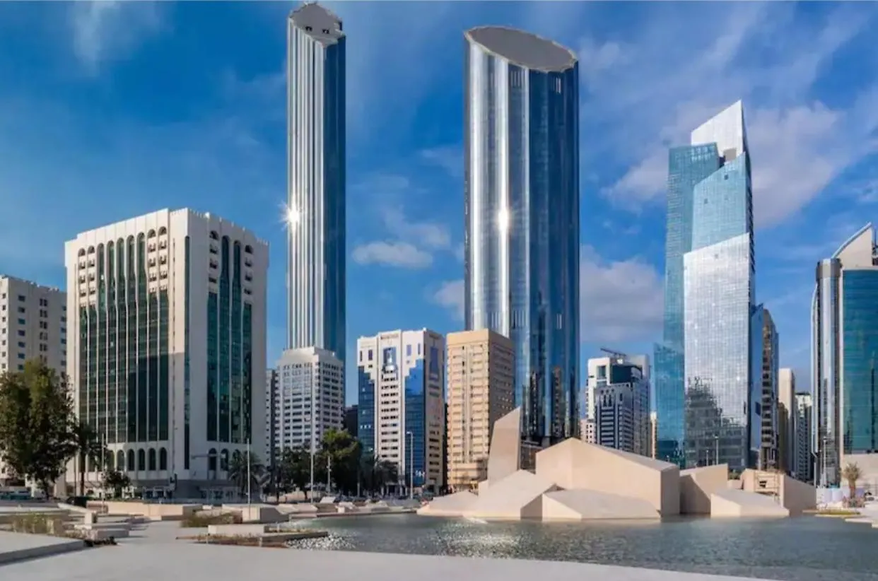 Hostel Cornich Street - Suave Sea View Room Abu Dhabi United Arab Emirates